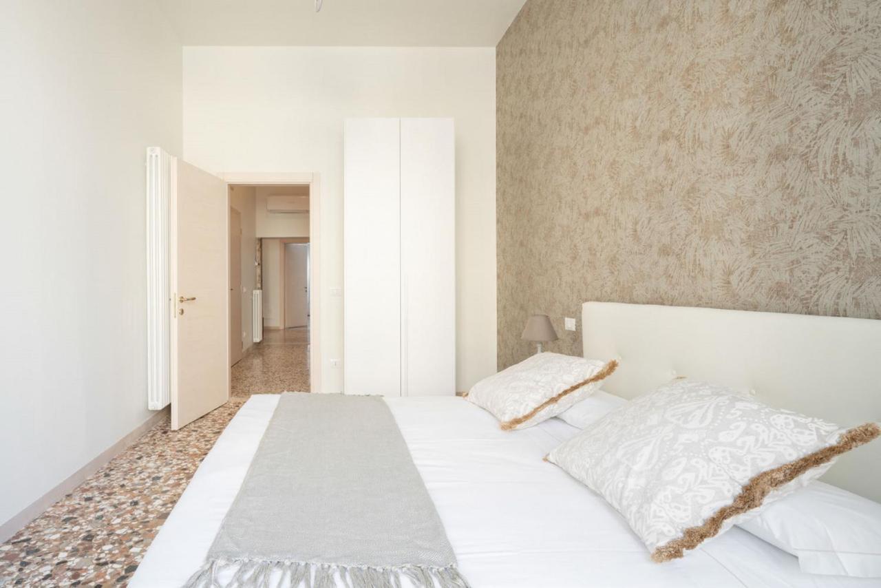 Accademia Charm Apartments By Wonderful Italy Venedik Dış mekan fotoğraf