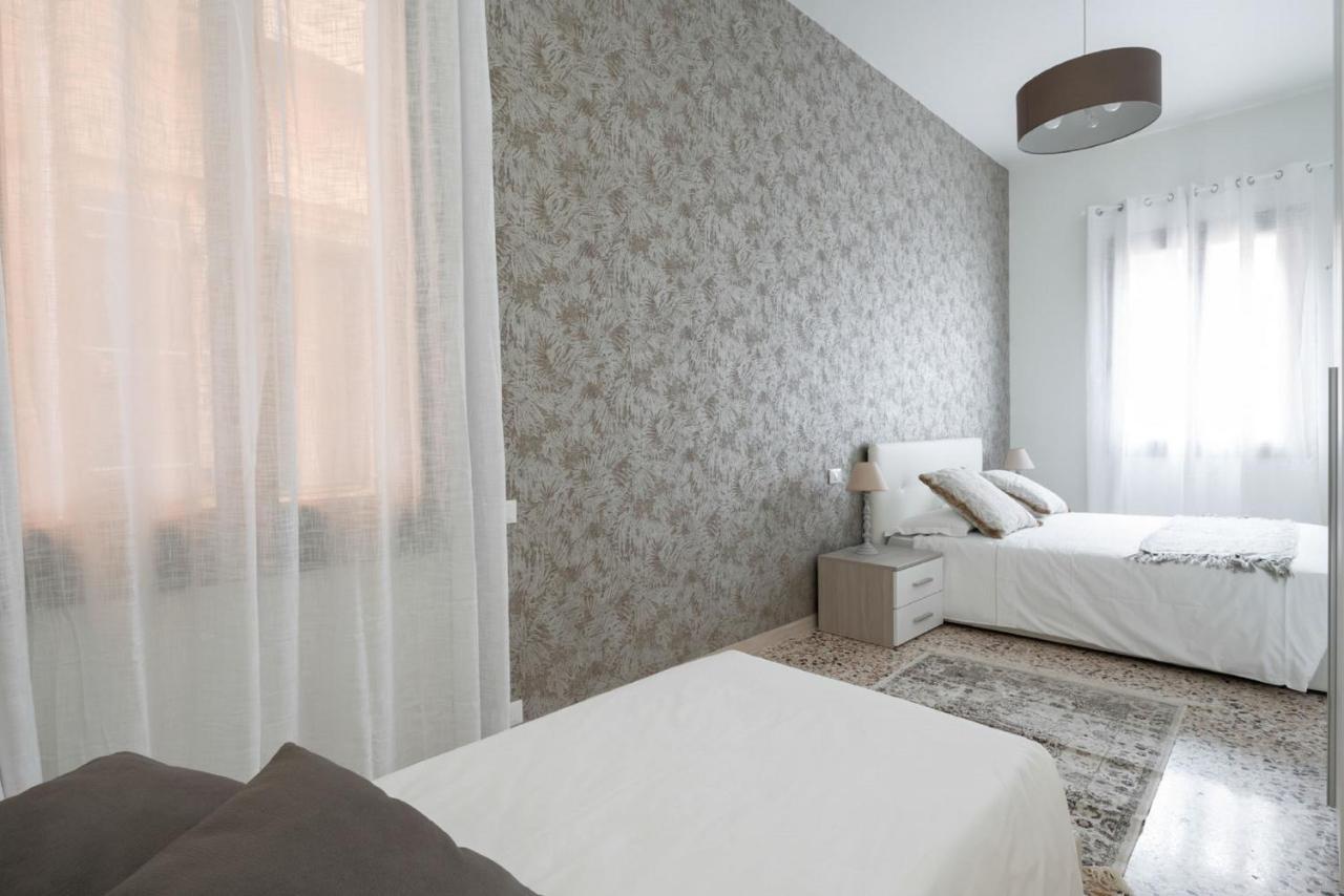 Accademia Charm Apartments By Wonderful Italy Venedik Dış mekan fotoğraf