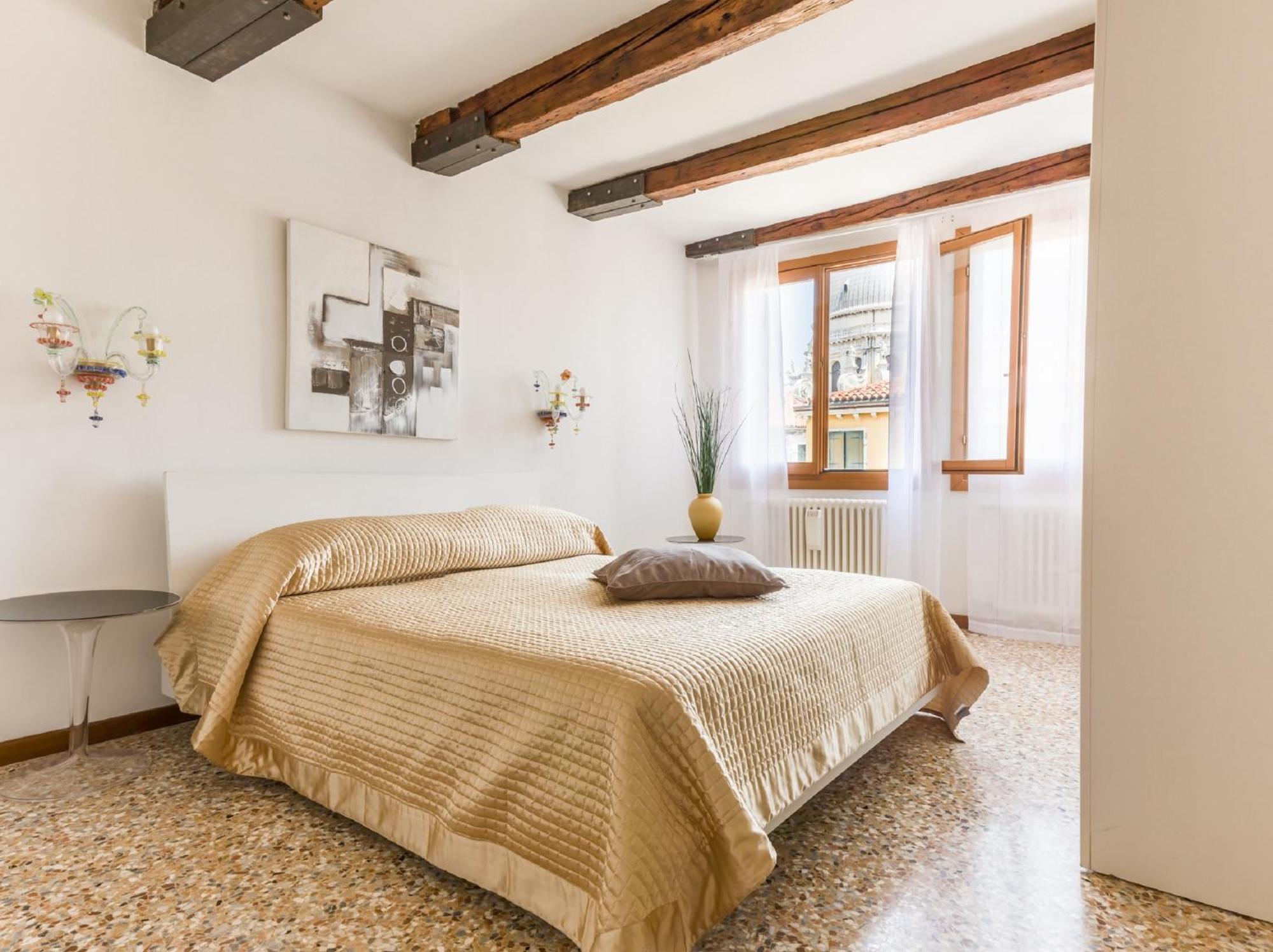 Accademia Charm Apartments By Wonderful Italy Venedik Dış mekan fotoğraf