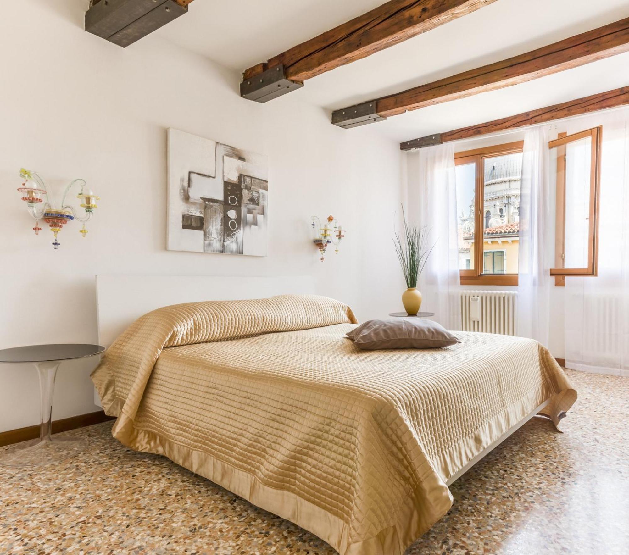 Accademia Charm Apartments By Wonderful Italy Venedik Dış mekan fotoğraf